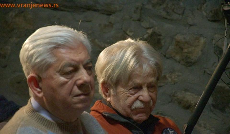 Ljubivoje Ršumović dolazi na ovogodišnju Svetosavsku nedelju. Foto ilustracija Vranje News